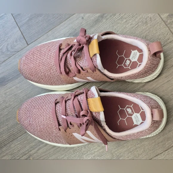 New Balance Fresh Foam Sport Womens Size 8 Pink White - Picture 4 of 8
